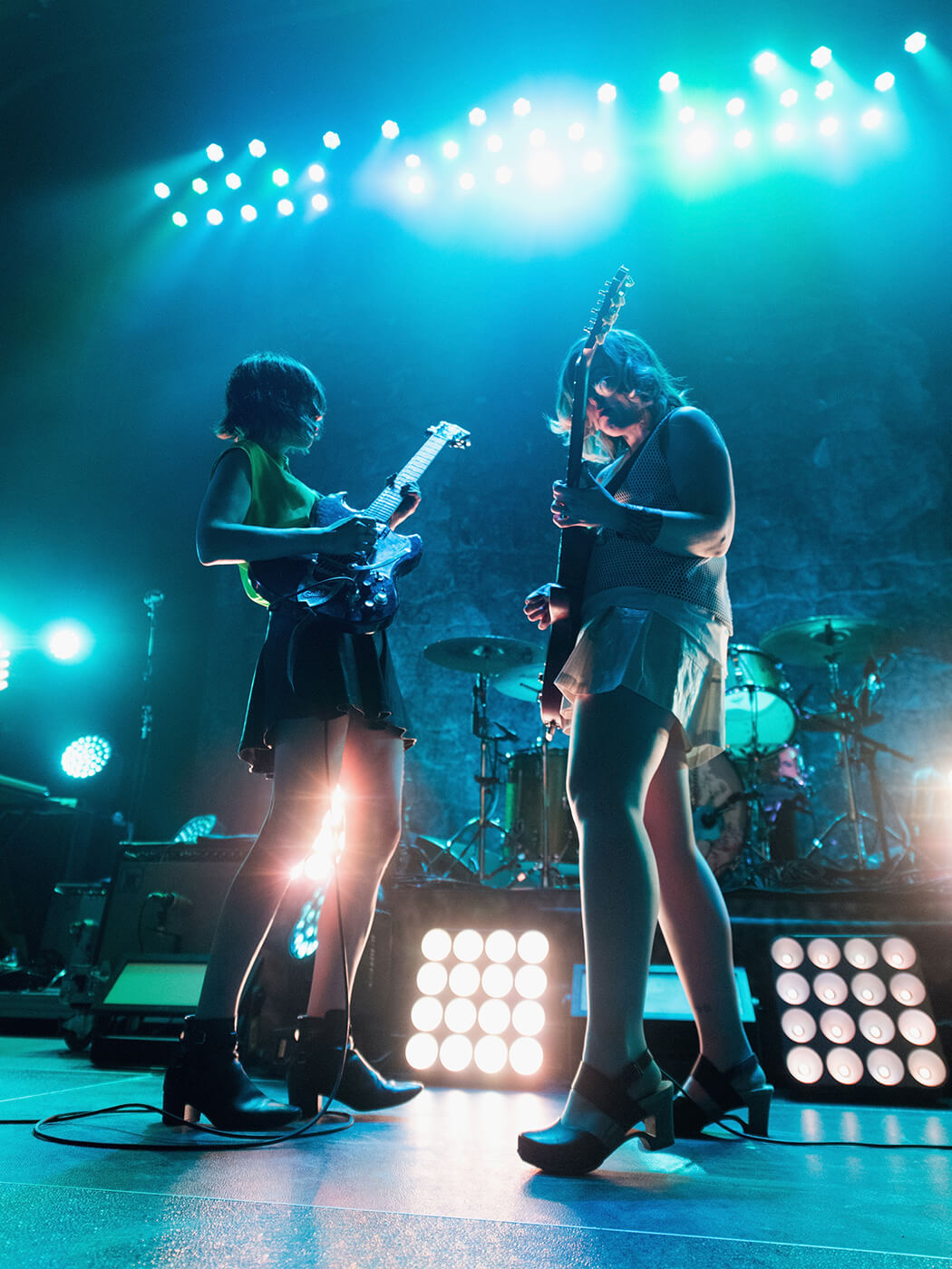 Carrie Brownstein and Corin Tucker of Sleater-Kinney performing at The Tabernacle in 2015, photo by Paul R. Giunta/Getty Images