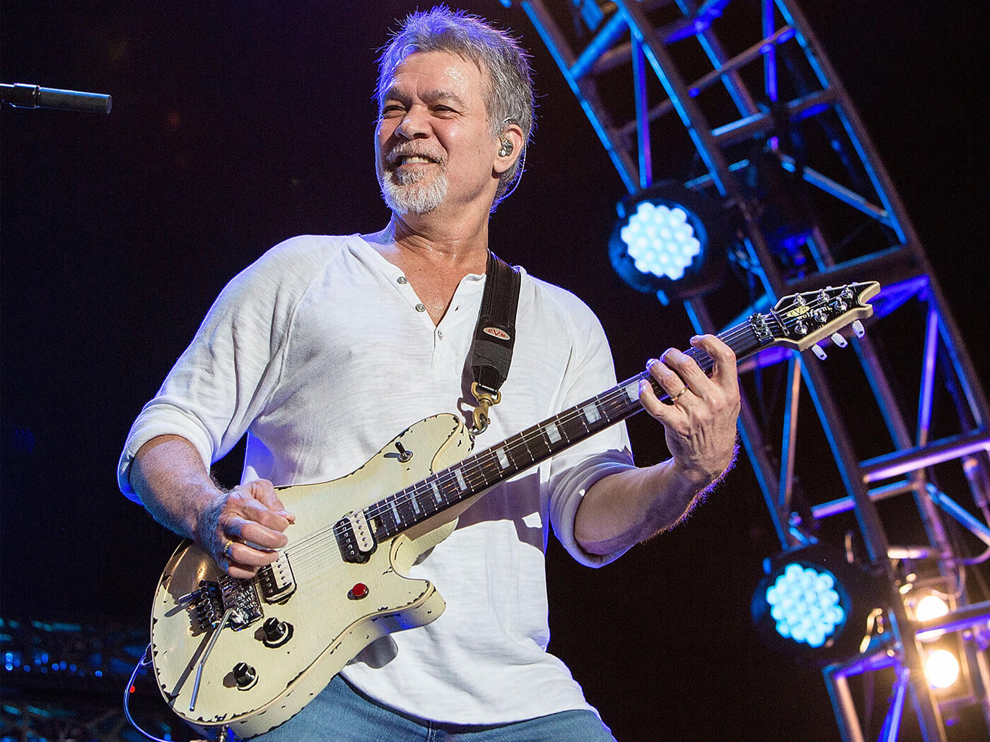 Eddie Van Halen onstage in 2015, photo by Daniel Knighton/Getty Images
